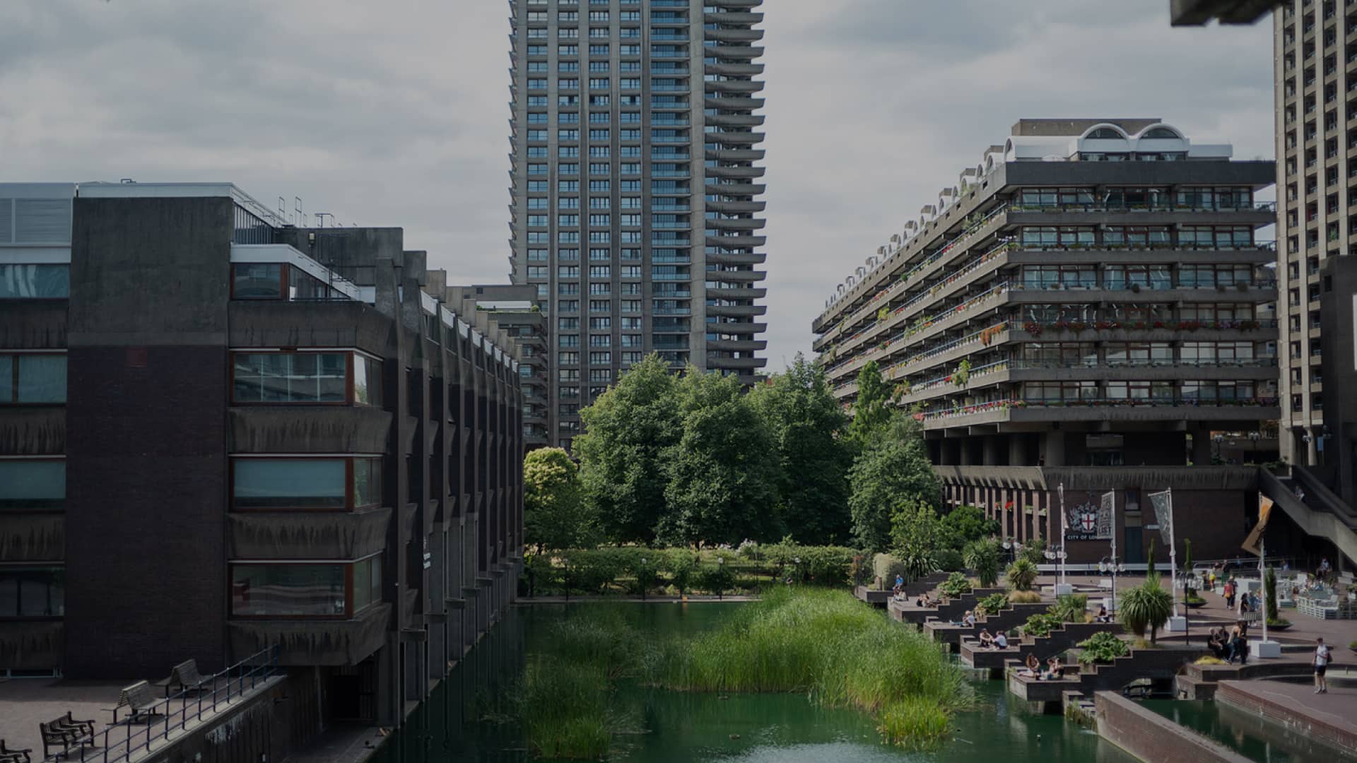 Situated between six neighbourhoods